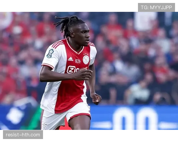 阿贾克斯全新转会策略曝光:打造未来竞争力的完美蓝图 阿贾克斯全新转会策略曝光:打造未来竞争力的完美蓝图