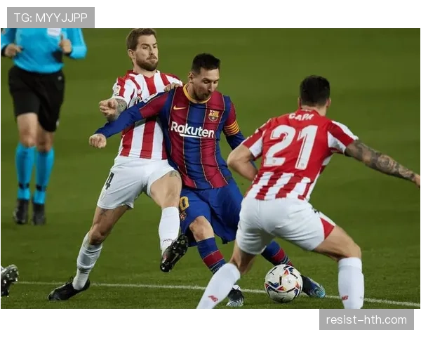 足球球星对比：近期表现与竞技状态走势分析