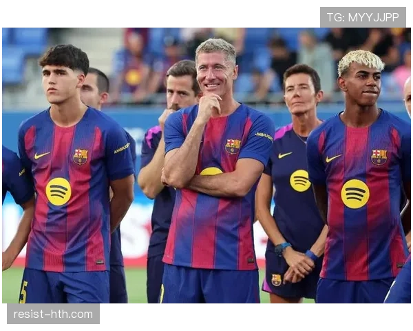 莱万关键战表现与传奇门槛:是否缺乏经典战役 莱万关键战表现与传奇门槛:是否缺乏经典战役