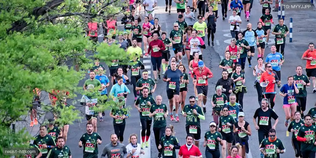 🎉狂欢盛宴,尽在眼前!⚡️万人呐喊,点燃赛场激情!